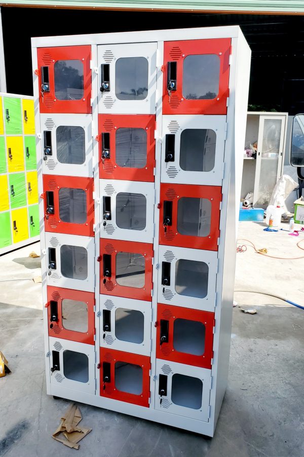 TỦ LOCKER SẮT 18 NGĂN MICA