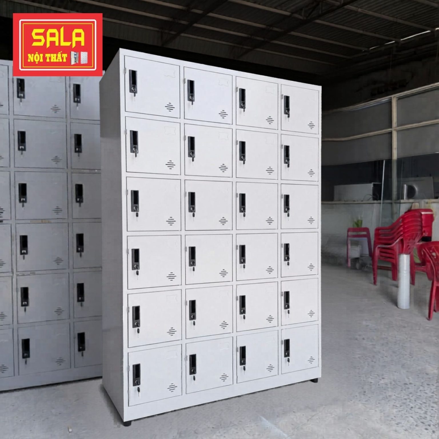 TỦ LOCKER 24 NGĂN CỘT NỔI