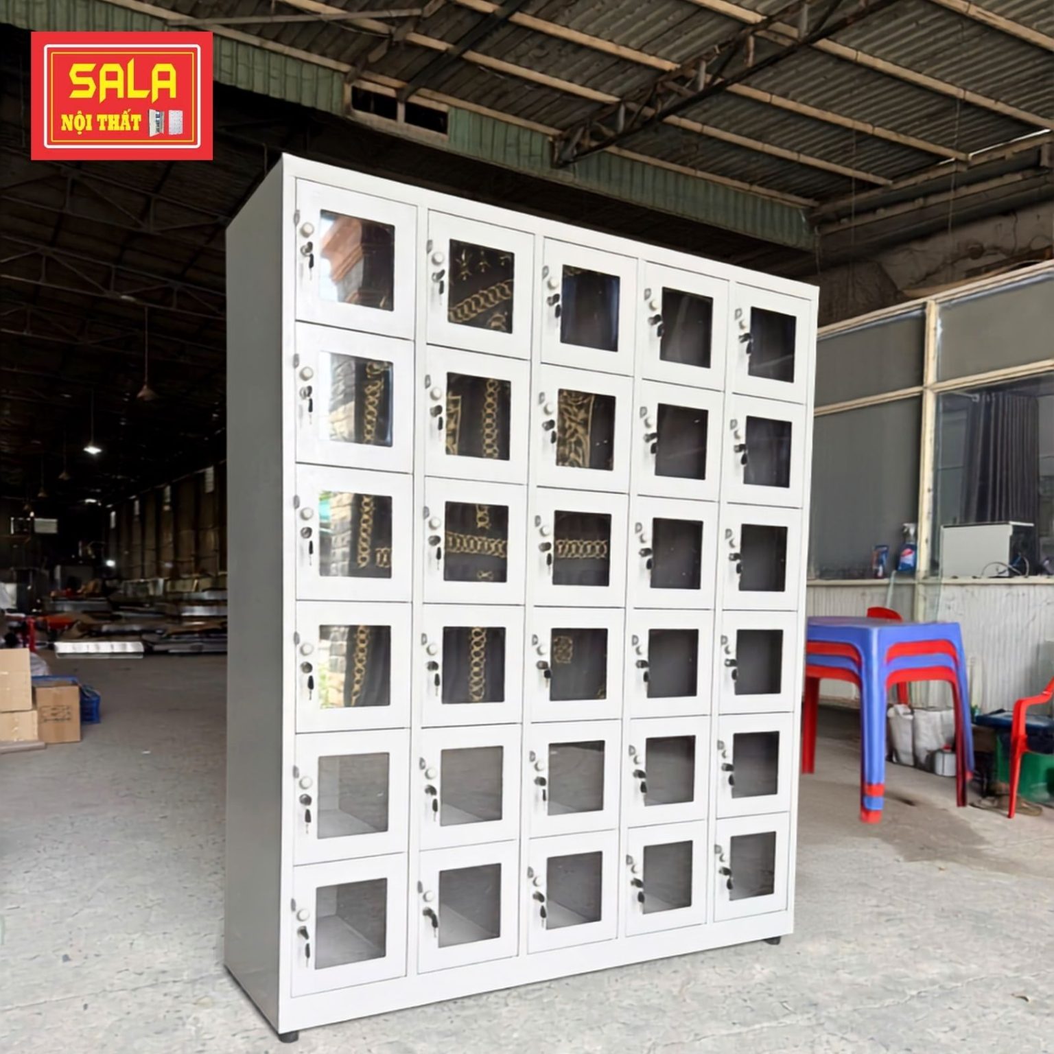 TỦ LOCKER 30 NGĂN MICA